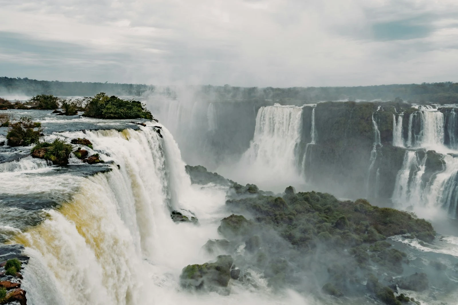 Puerto Iguazú, Argentine