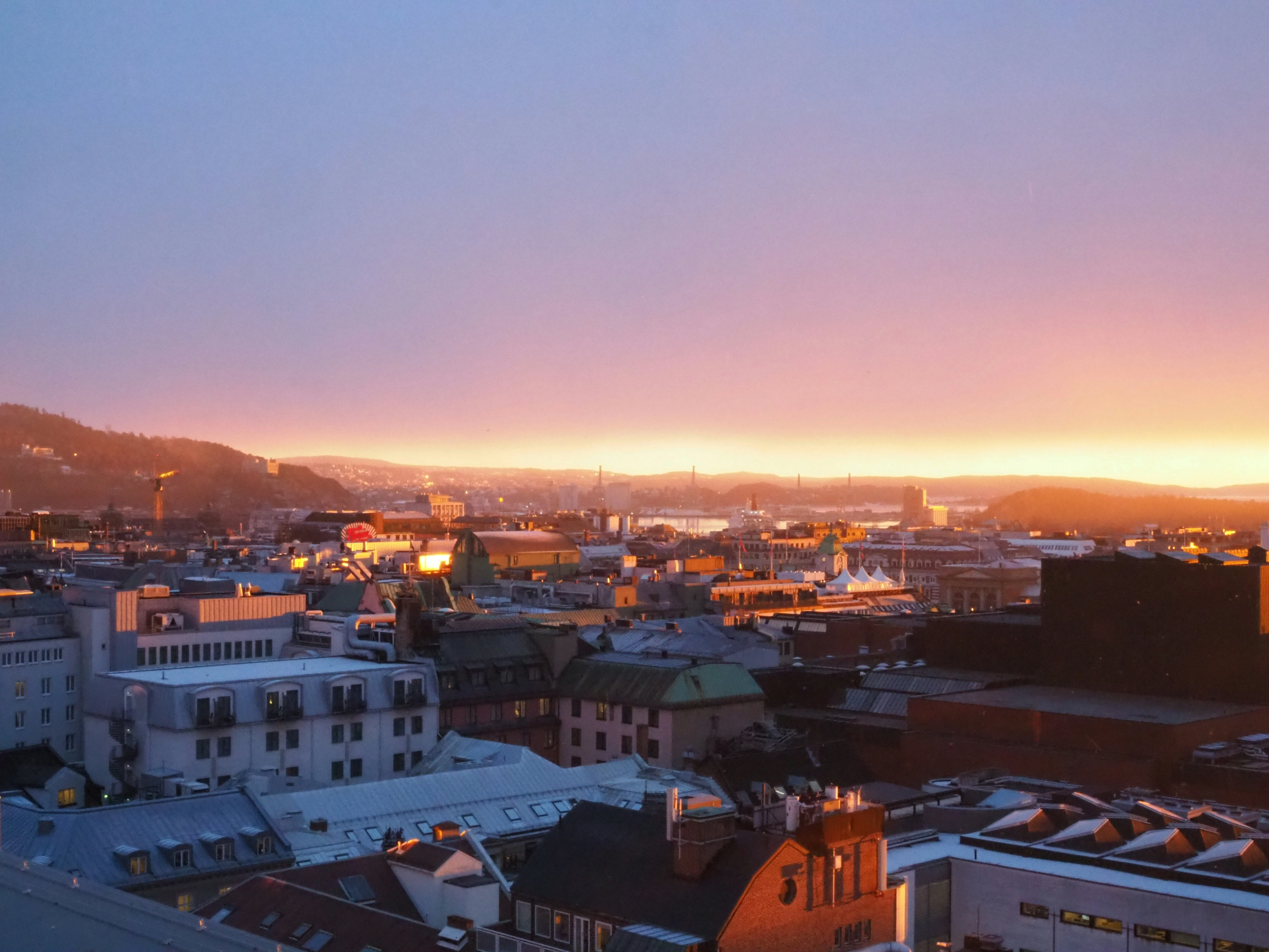 Oslo, Norvège, vue sur la ville au coucher du soleil