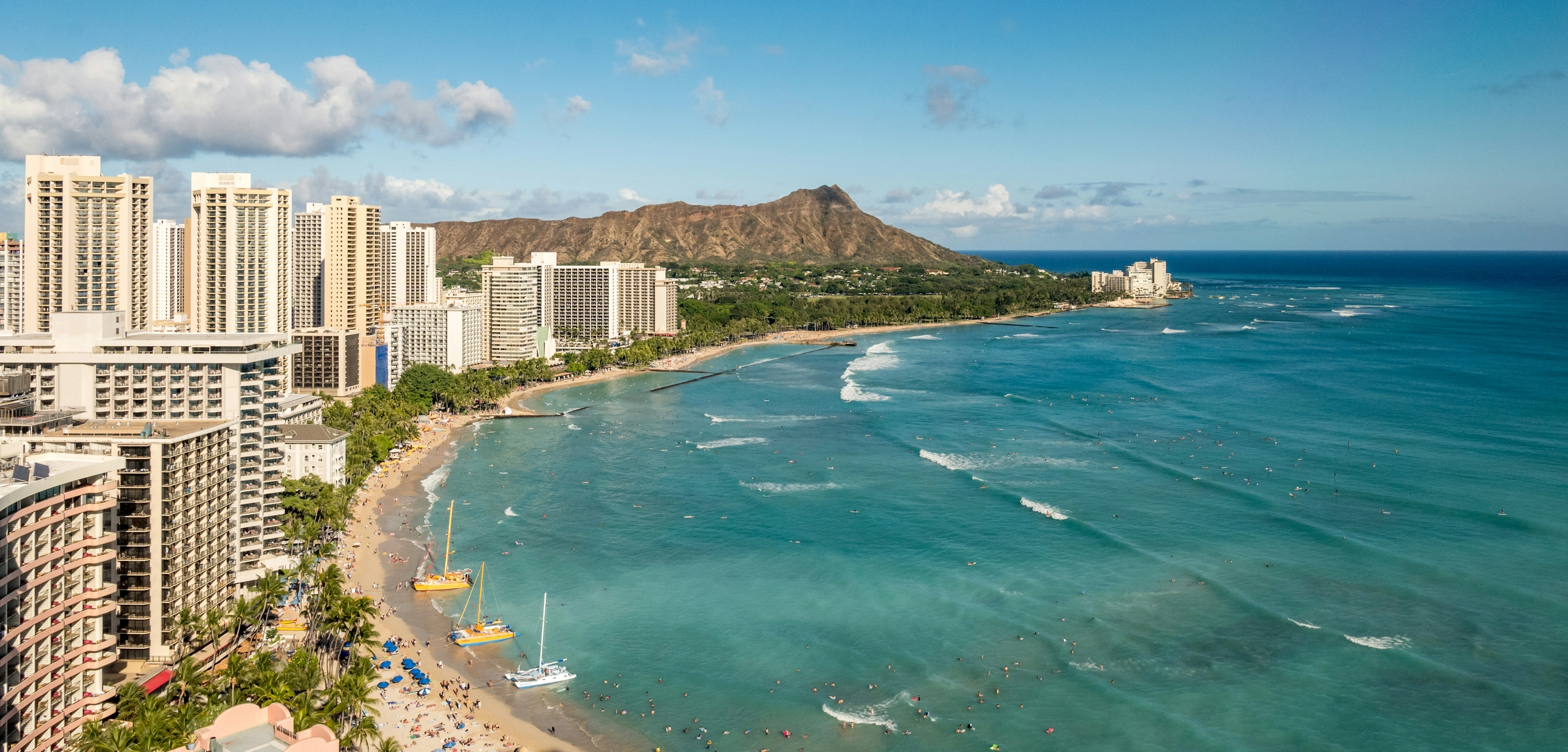 Vue aérienne de Waikiki et du cratère de Diamond Head, Honolulu